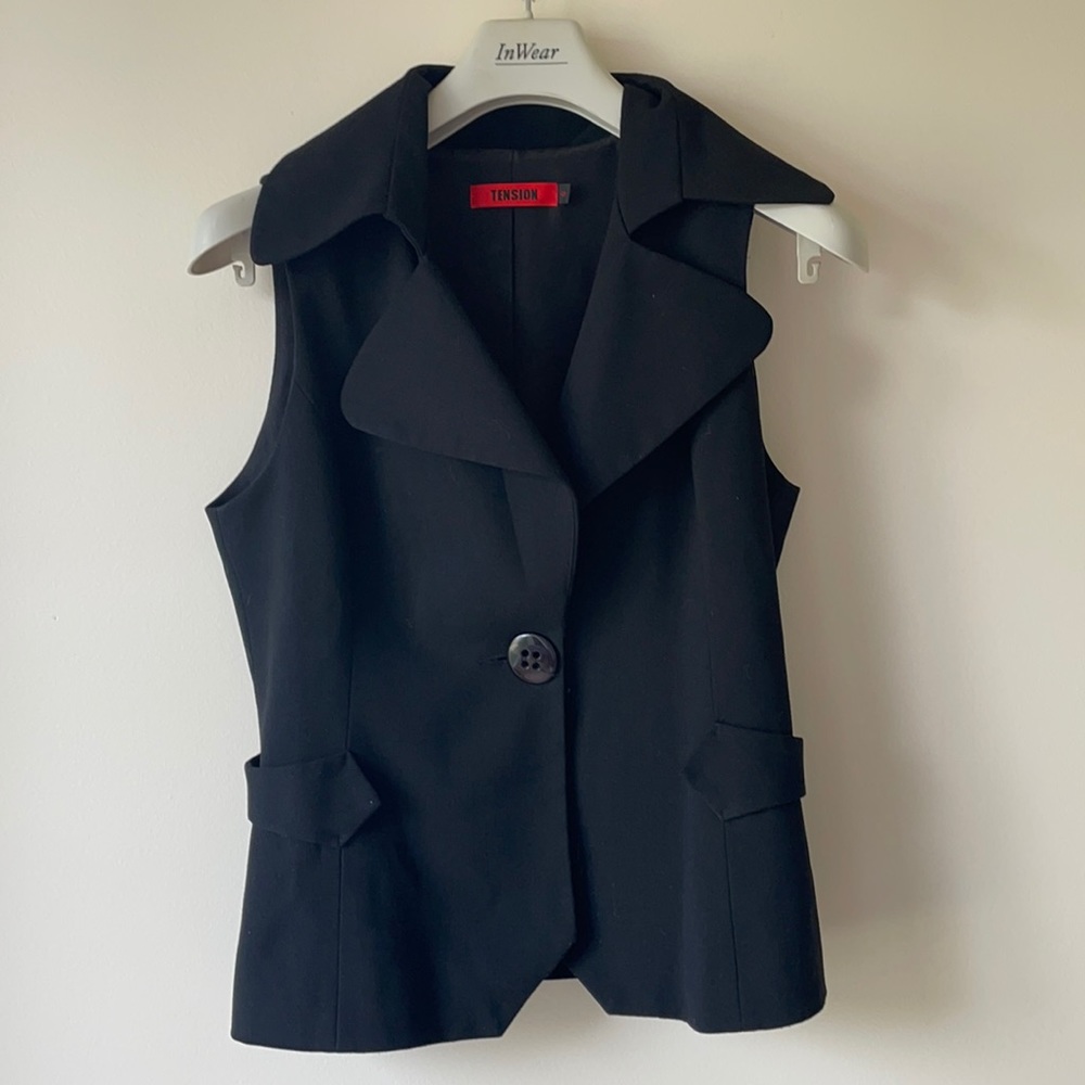 Black Vest